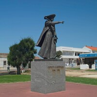 Statue of Infante D. Henrique